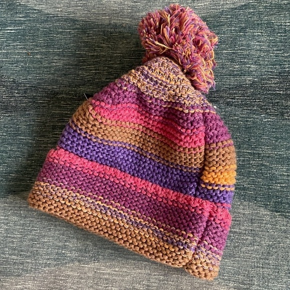 NWT Wild Fable Multi Colored Cozy Knitting Hat - Picture 2 of 5